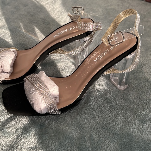 Top moda jeweled strap clear block heel 5.5 - Picture 2 of 4